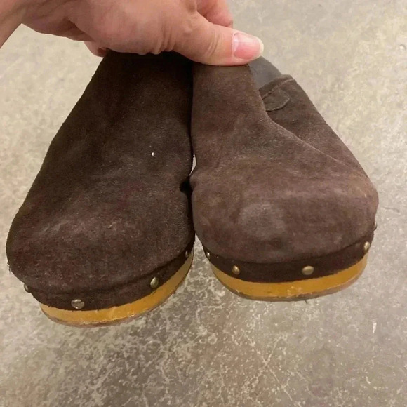 American outfitters suede clogs - Picture 5 of 14